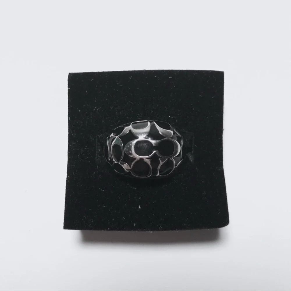 Coach logo bubble ring - Picture 4 of 7